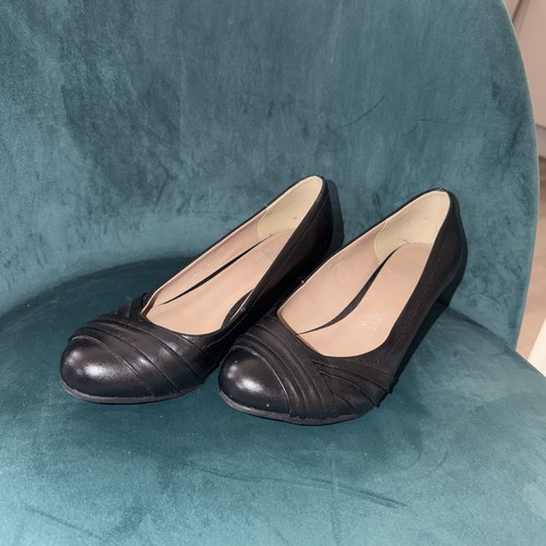 Ladies footglove shoes - m&s,