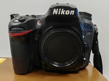 Nikon D D7200 24.2MP Digital