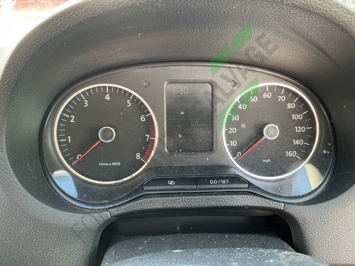 2010 volkswagen polo - 2010,