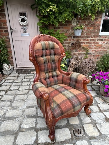 Vintage mahogany buttoned - mahogany,