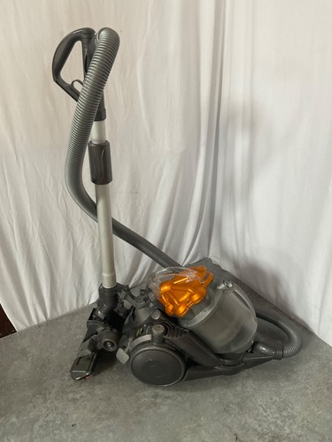 Dyson pull along cylinder - pull,