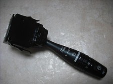 A GENUINE MITSUBISHI PININ WINDOW WINDSCREEN WIPER WASHER STALK SWITCH 2000-2005