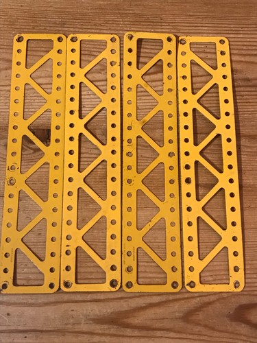 Vintage meccano yellow - 4,