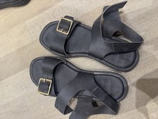 Ladies Black M&S Buckled Well