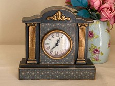 Clock Mantle William Morris