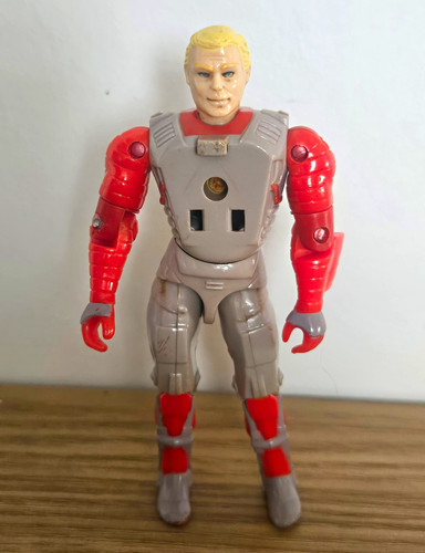 Hasbro visionaries figure - hasbro,
