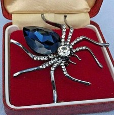 Vintage Style Crystal BLUE
