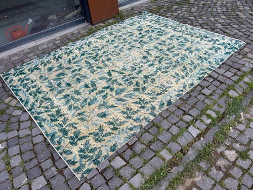 Vintage large rug handmade - large,