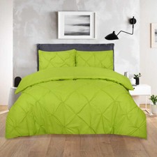 Soft Pintuck Diamond Quilt