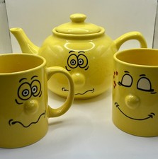 Vintage Trade Winds Yellow