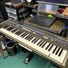 KORG POLY-61 Analog