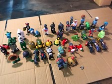 PLANTS VS ZOMBIES GW2 CRAZY DAVE SUNFLOWER ZOMBIE PEA SHOOTER MINER JAZWARES INC