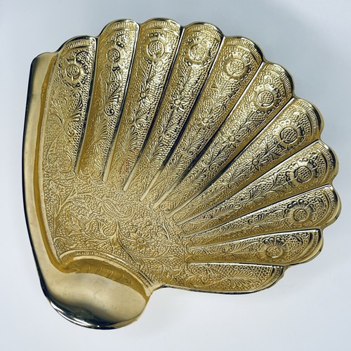 Vintage heavy brass shell - vintage,