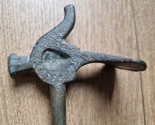 Antique engraved bronze iron - antique, bronze/iron