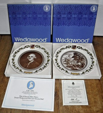 Wedgwood Pair of Queen's Ware