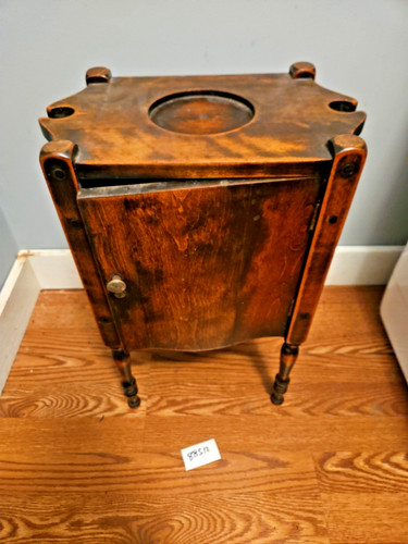 Rare smoking smokers stand - rare,