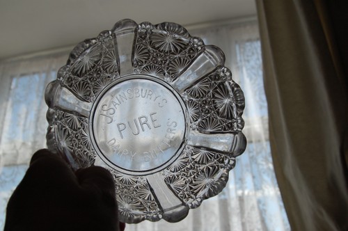 Vintage antique pressed glass - ,