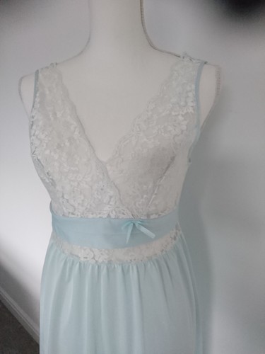 Vtg slippery glossy nylon - vtg,