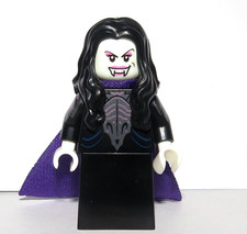 Lego Vampire Bride Witch Minifigure Glow In The Dark Head Halloween Dracula