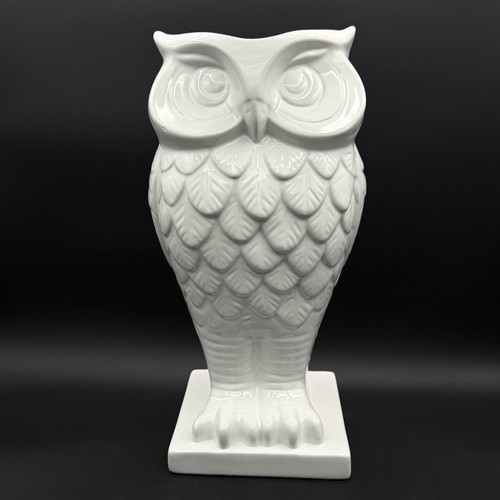 White ceramic owl vase - white,