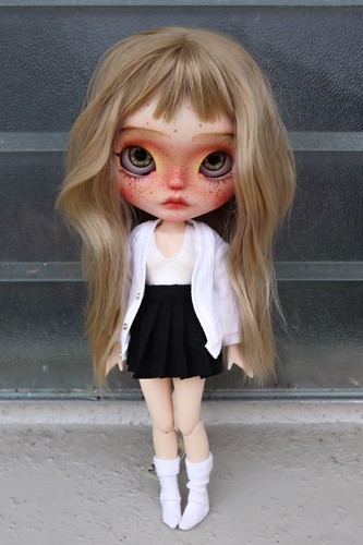 Ooak blythe custom doll - blythe,