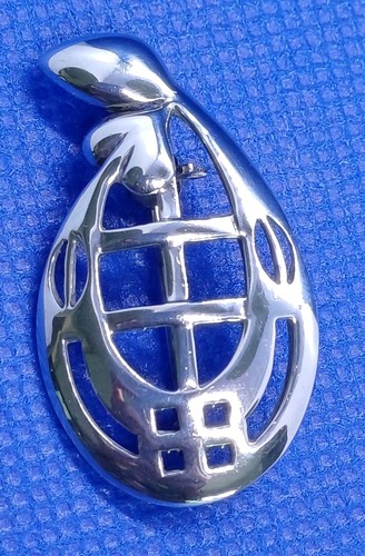 925 silver brooch style of - 925, in