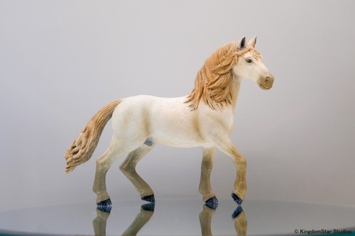 Schleich repaint saffron - schleich, ‘saffron’