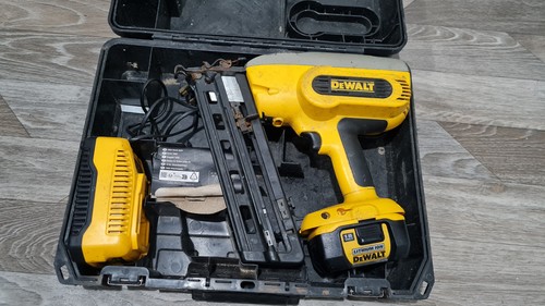 Dewalt 18v second fix - 18v, nail