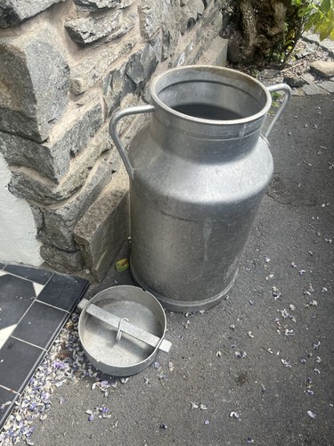 Milk churn - milk,