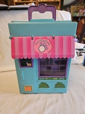 Vintage 1992 Littlest Pet Shop Playset Near COMPLETE SET