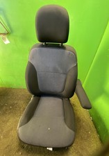 VAUXHALL VIVARO B Front Drivers Seat Mk2 Right  14-19 * see notes 