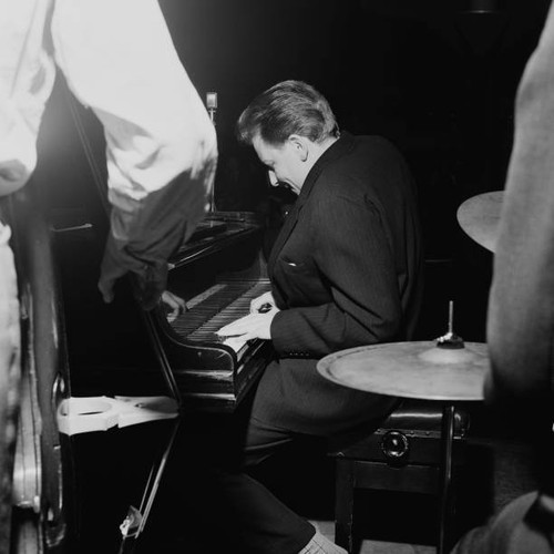 Jazz pianist stan tracey - jazz,