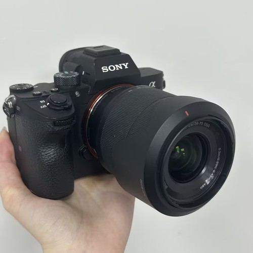 Sony alpha iii - alpha, a7