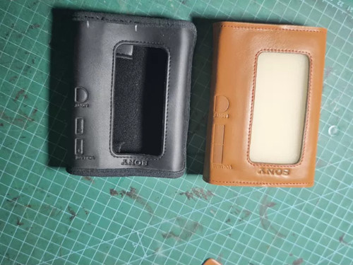 1xcustom leather case - 1xcustom,