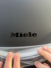 Miele Fridge Freezer  KFN 4795