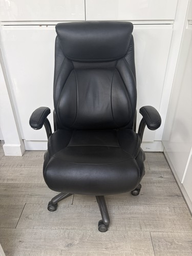 Boy air executive - executive, office