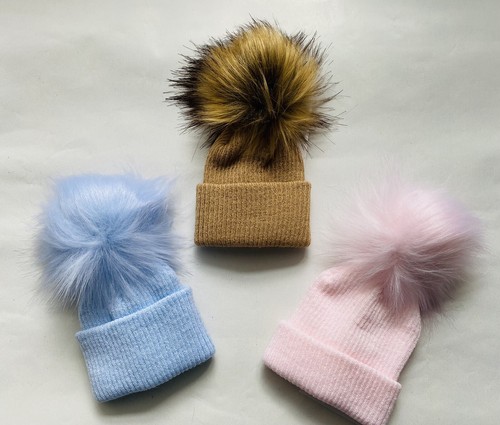 Baby fur pom - pom, girl
