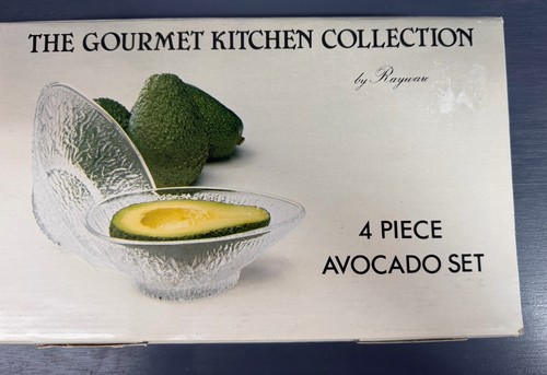 Vintage rayware avocado dishes - rayware,