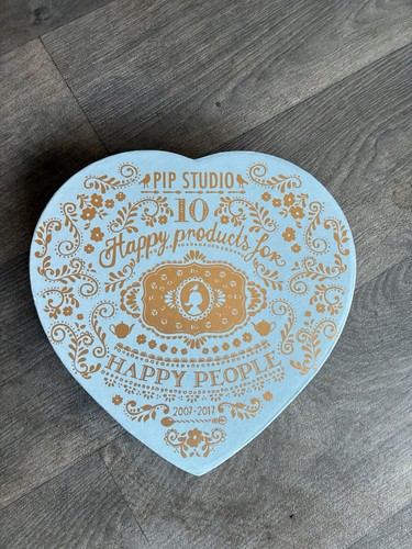 Set heart shaped plates pip - set,