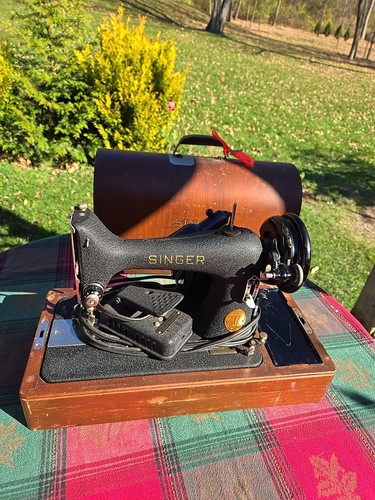 1941 singer sewing machine - sewing,