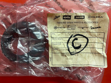 Vespa PX 125 150 E 98-016 T5 LML Autolube Oil Tank Ring Nut Genuine 156490