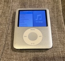 Apple MA978ZP/A iPod Nano 3rd