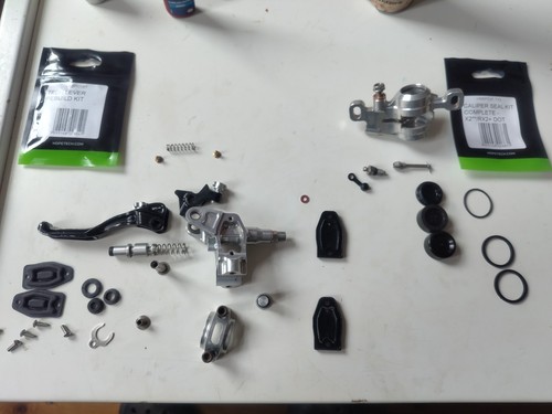 Hope tech rear brake