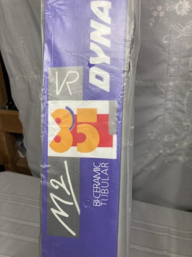 Dynamic race skis with travel - skis,
