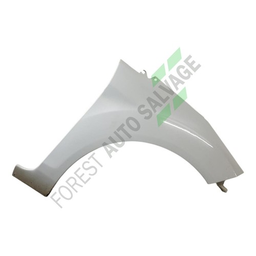 2013 ford fiesta wing right - ford,
