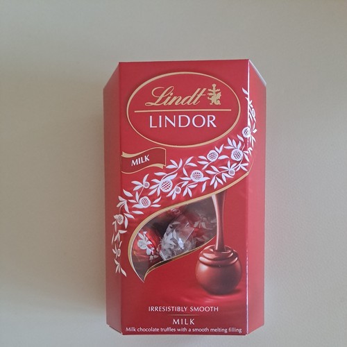 Lindt lindor milk chocolate - lindor,