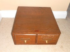 GREAT WEIS 2 TWO DRAWER OAK