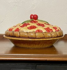 VTG Ceramic Cherry Pie Dish