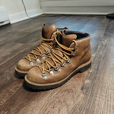 Danner Mountain Light Cascade
