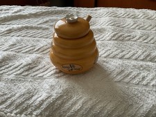 Bee Hive Honey Miel Pot with Wooden Dipper Bee on Handle, Daisy on Lid New